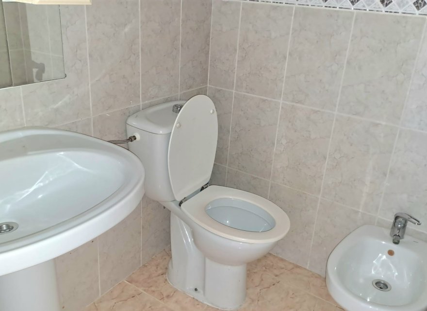 Odsprzedaż - Apartament - Torrevieja - Center