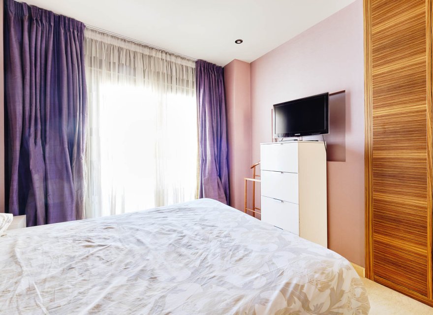 Odsprzedaż - Apartament - Torrevieja - Center