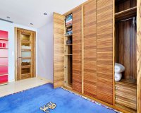 Odsprzedaż - Apartament - Torrevieja - Center