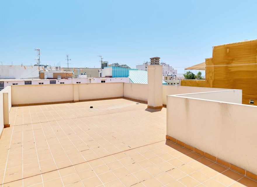 Odsprzedaż - Apartament - Torrevieja - Center