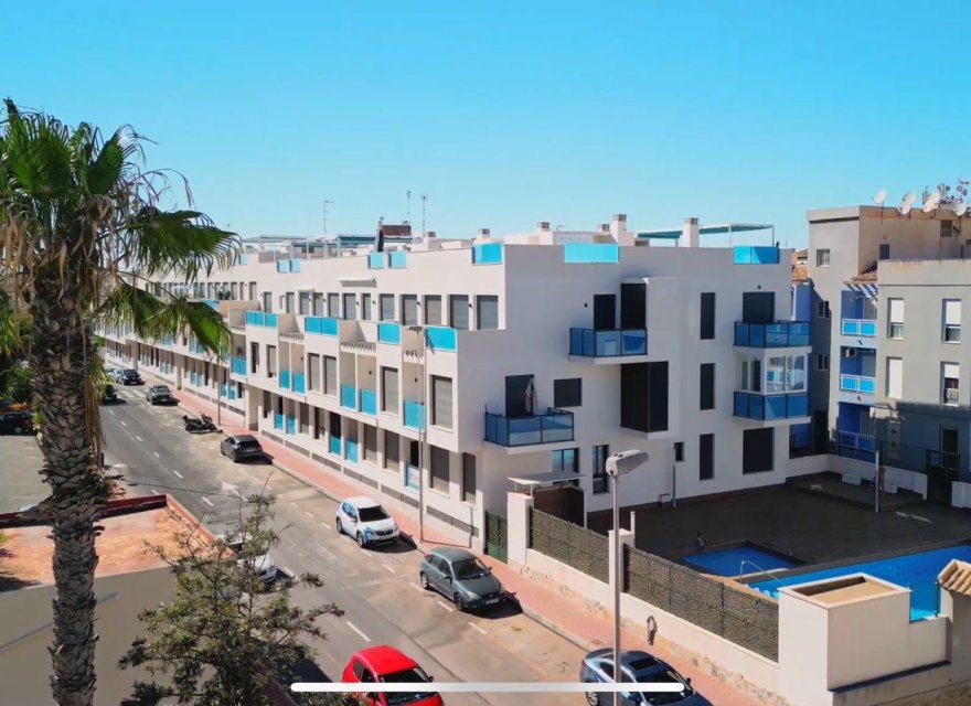 Odsprzedaż - Apartament - Torrevieja - Center