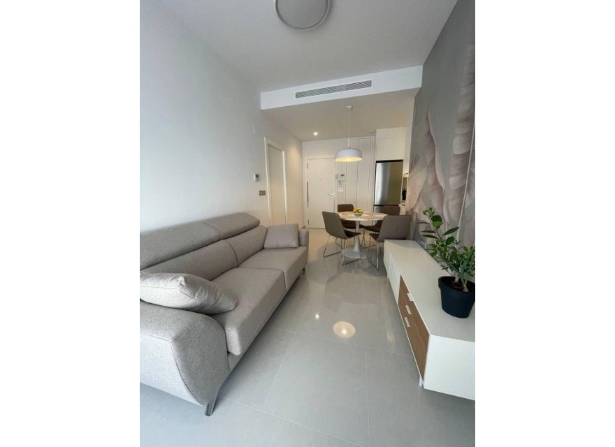 Odsprzedaż - Apartament - Torrevieja - Center