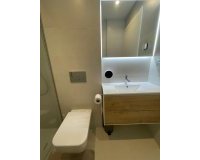 Odsprzedaż - Apartament - Torrevieja - Center