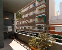 Odsprzedaż - Apartament - Torrevieja - Center