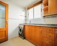 Odsprzedaż - Apartament - Torrevieja - Center