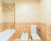 Odsprzedaż - Apartament - Torrevieja - Center