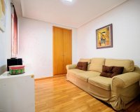 Odsprzedaż - Apartament - Torrevieja - Center