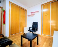 Odsprzedaż - Apartament - Torrevieja - Center