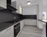 Odsprzedaż - Apartament - Torrevieja - Center