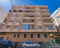 Odsprzedaż - Apartament - Torrevieja - Center