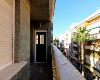 Odsprzedaż - Apartament - Torrevieja - Center