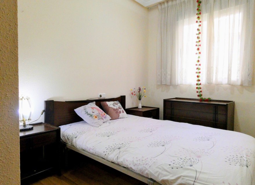 Odsprzedaż - Apartament - Torrevieja - Center