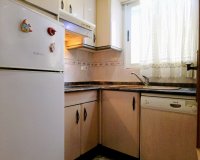 Odsprzedaż - Apartament - Torrevieja - Center