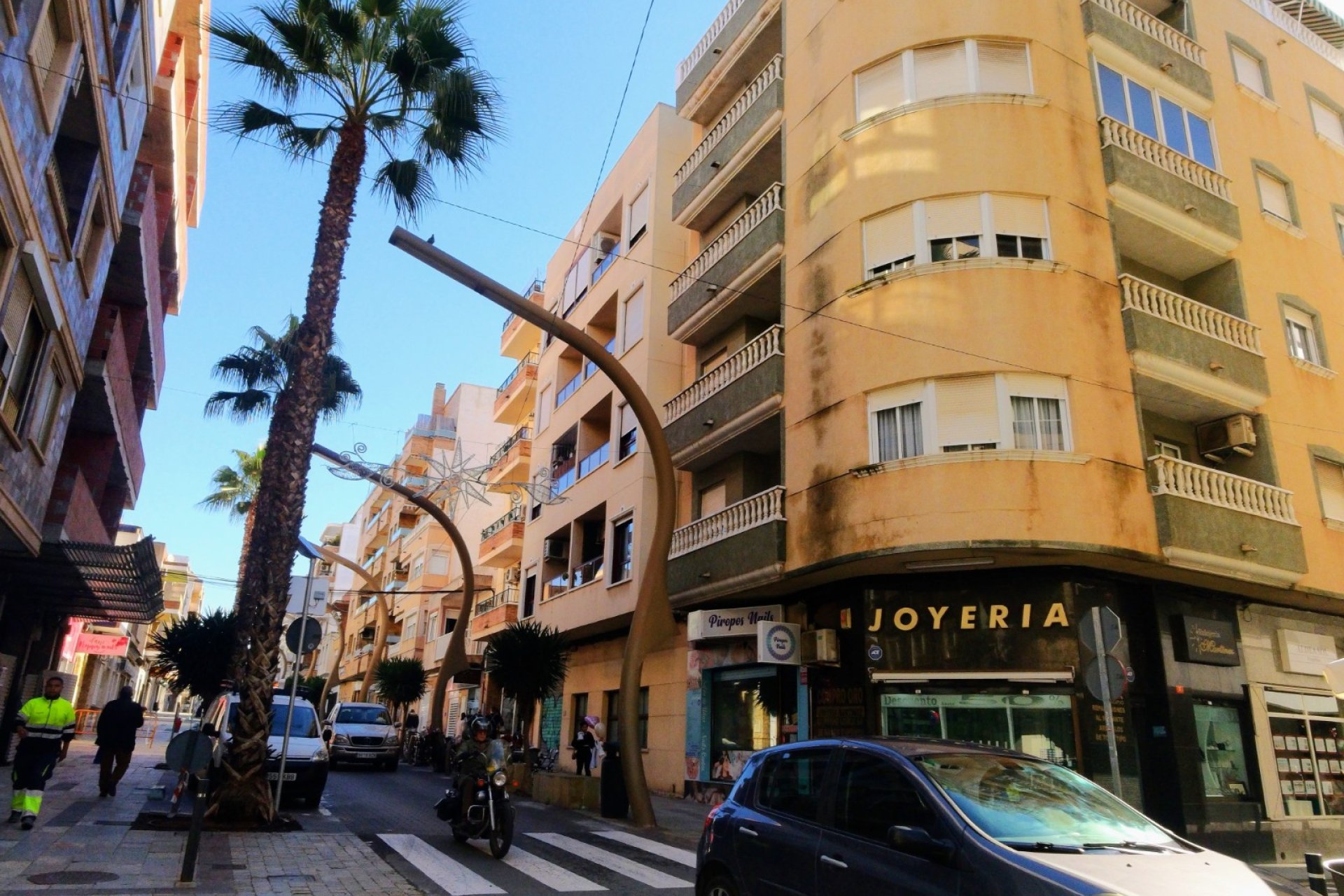 Odsprzedaż - Apartament - Torrevieja - Center