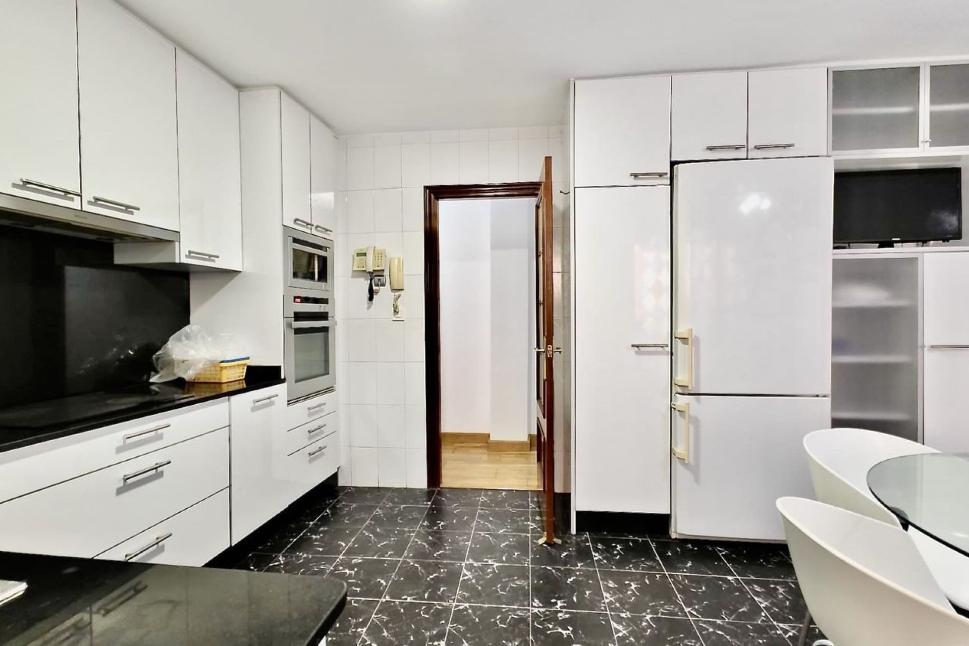 Odsprzedaż - Apartament - Torrevieja - Centro - Muelle Pesquero