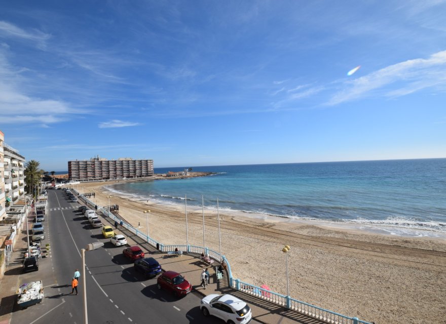 Odsprzedaż - Apartament - Torrevieja - Curva del Palangre