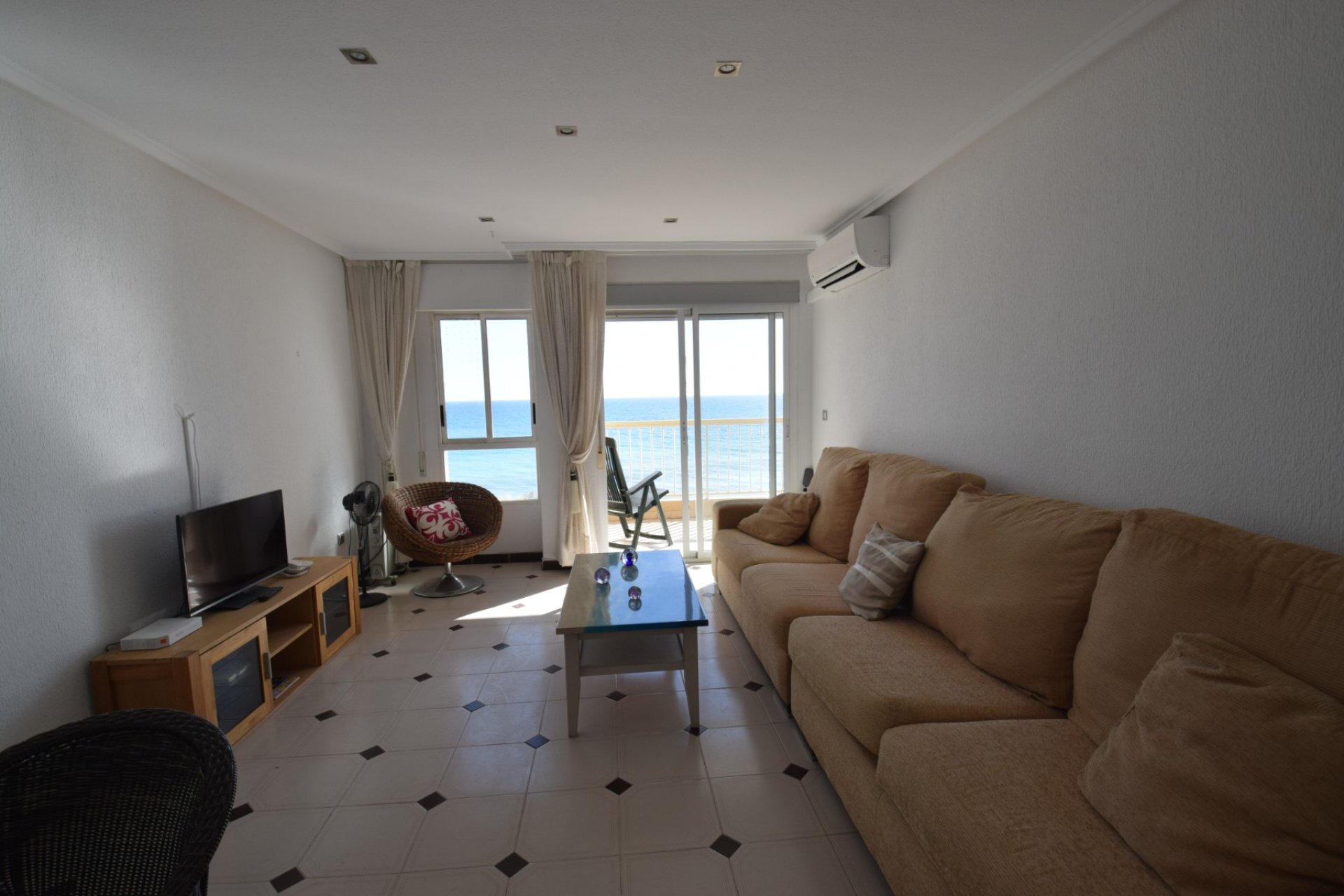 Odsprzedaż - Apartament - Torrevieja - Curva del Palangre