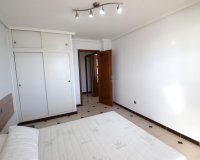 Odsprzedaż - Apartament - Torrevieja - Curva del Palangre