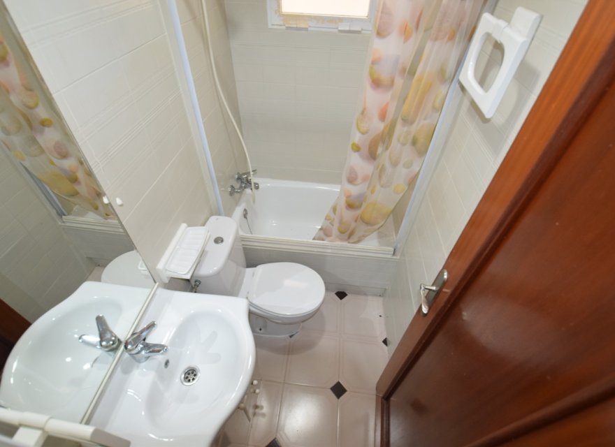 Odsprzedaż - Apartament - Torrevieja - Curva del Palangre