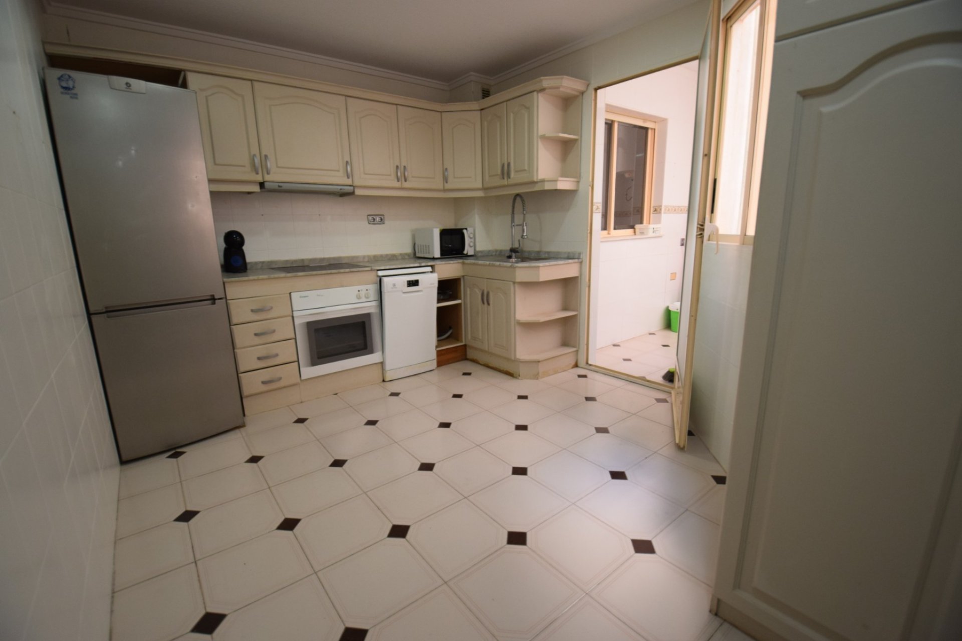 Odsprzedaż - Apartament - Torrevieja - Curva del Palangre