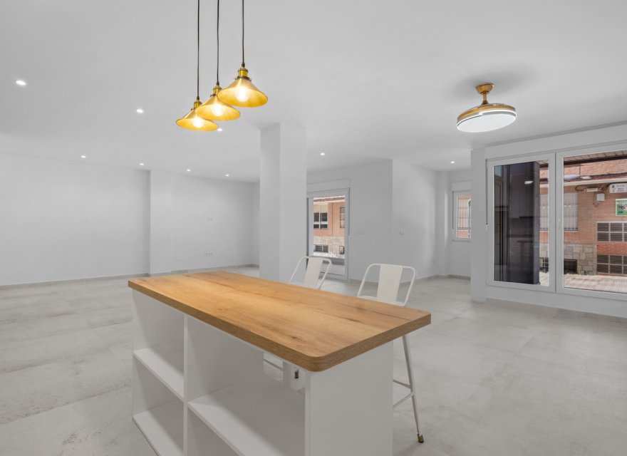 Odsprzedaż - Apartament - Torrevieja - El Acequión - Los Náufragos