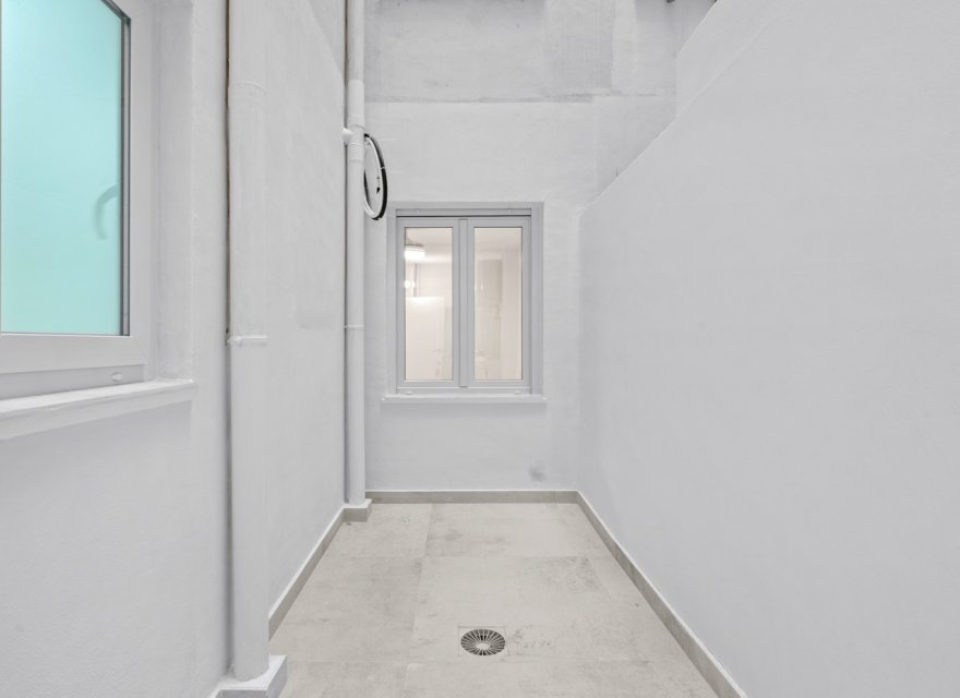 Odsprzedaż - Apartament - Torrevieja - El Acequión - Los Náufragos