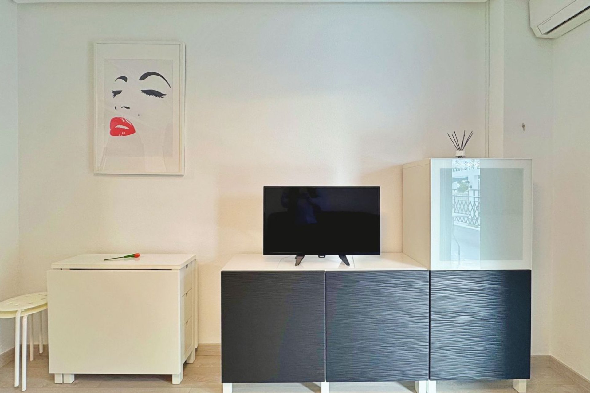 Odsprzedaż - Apartament - Torrevieja - La Mata