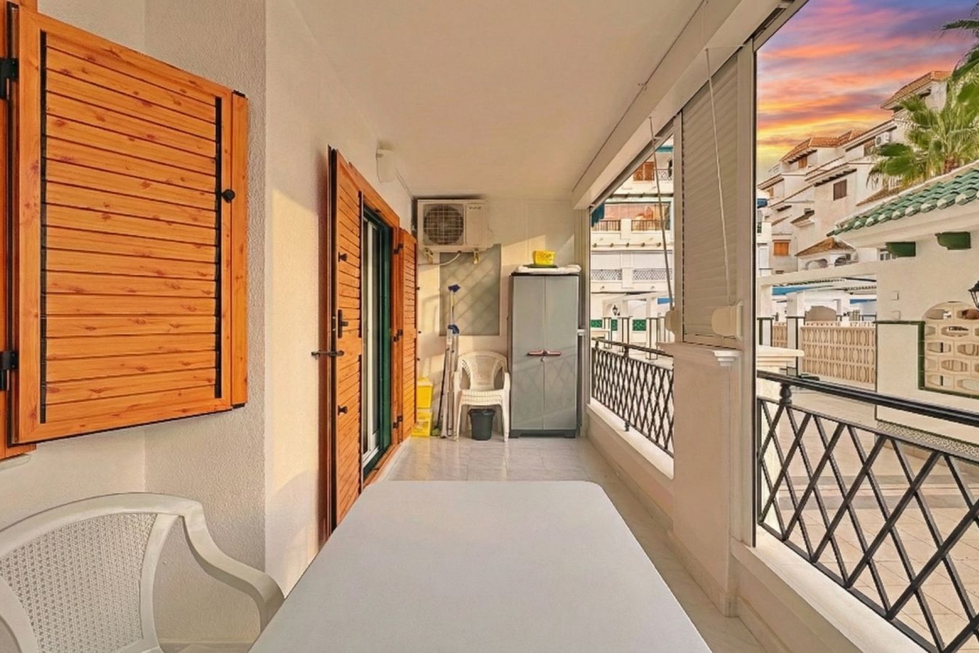 Odsprzedaż - Apartament - Torrevieja - La Mata