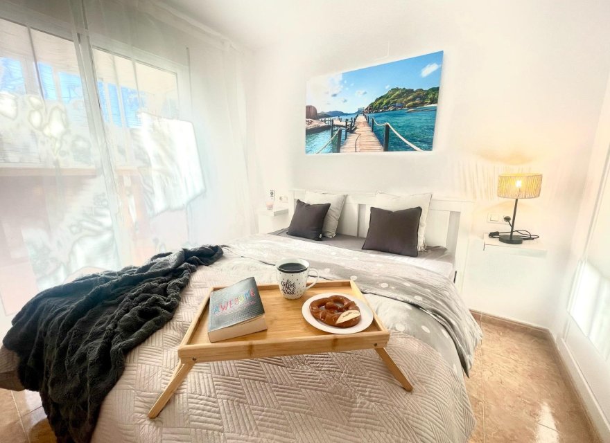 Odsprzedaż - Apartament - Torrevieja - La Mata