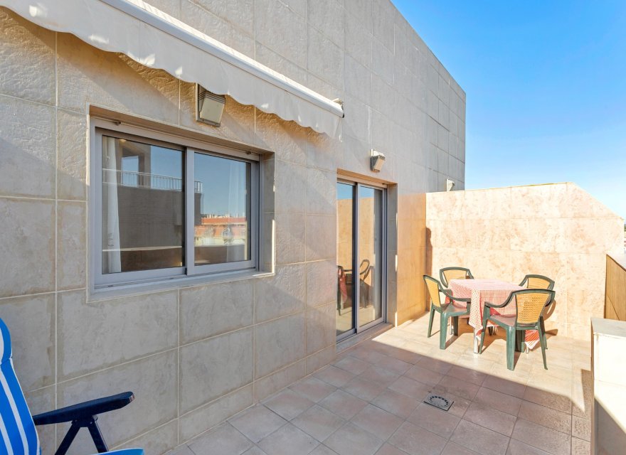 Odsprzedaż - Apartament - Torrevieja - La Mata