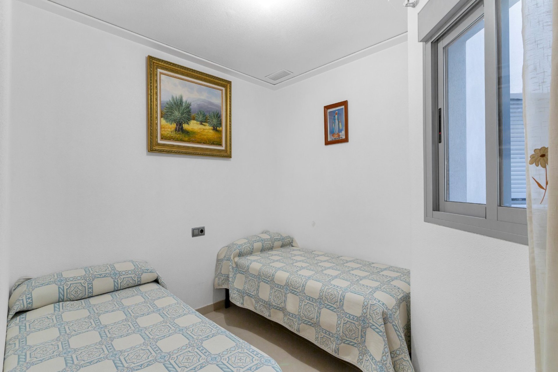 Odsprzedaż - Apartament - Torrevieja - La Mata