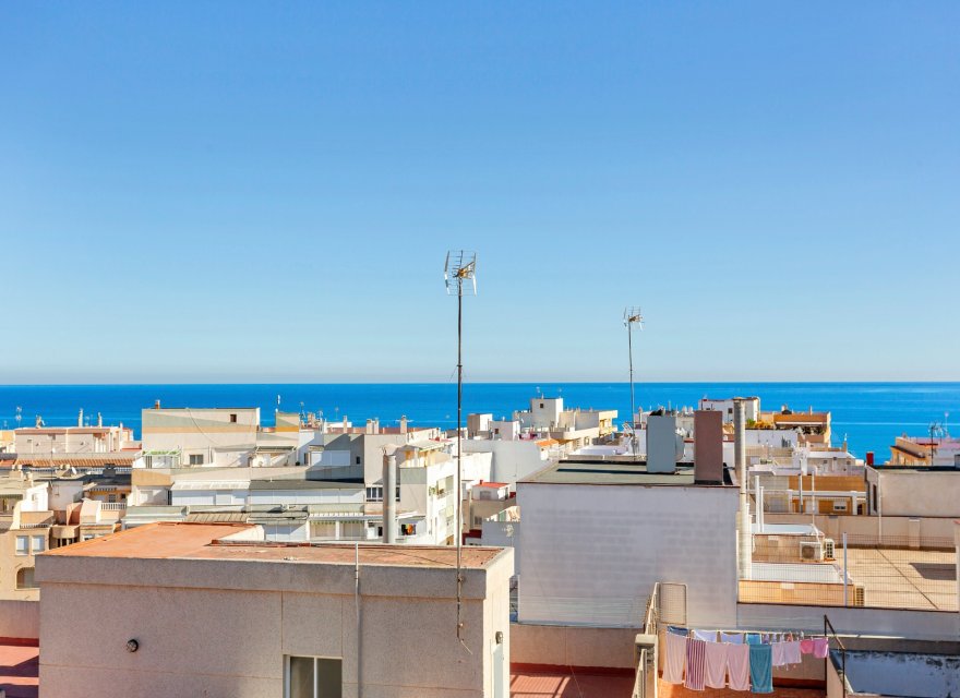 Odsprzedaż - Apartament - Torrevieja - La Mata