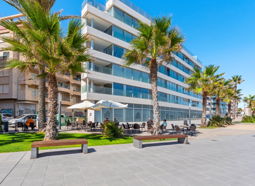 Odsprzedaż - Apartament - Torrevieja - La Mata