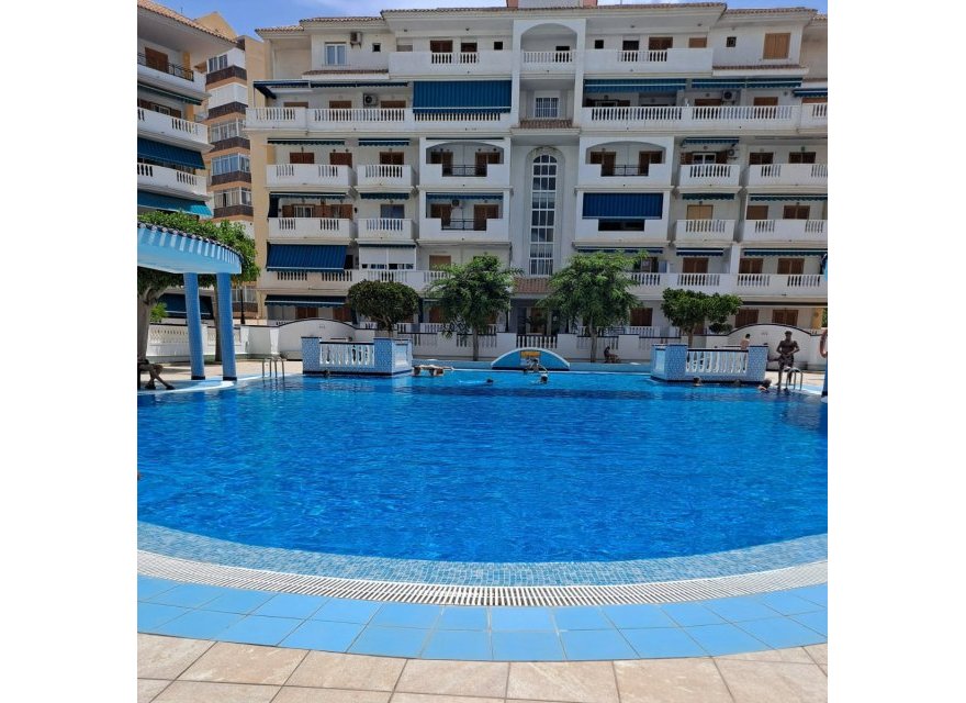 Odsprzedaż - Apartament - Torrevieja - La Mata