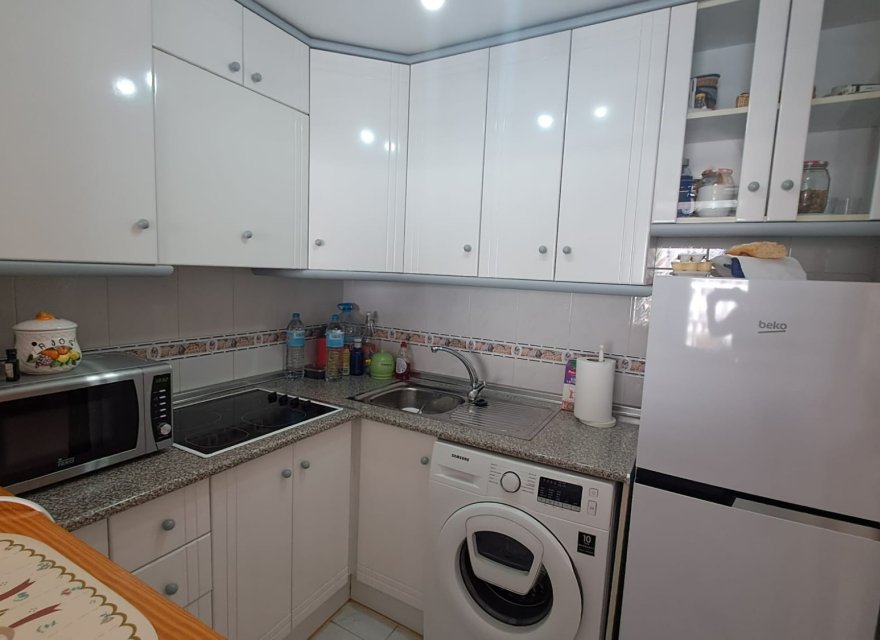 Odsprzedaż - Apartament - Torrevieja - La Mata