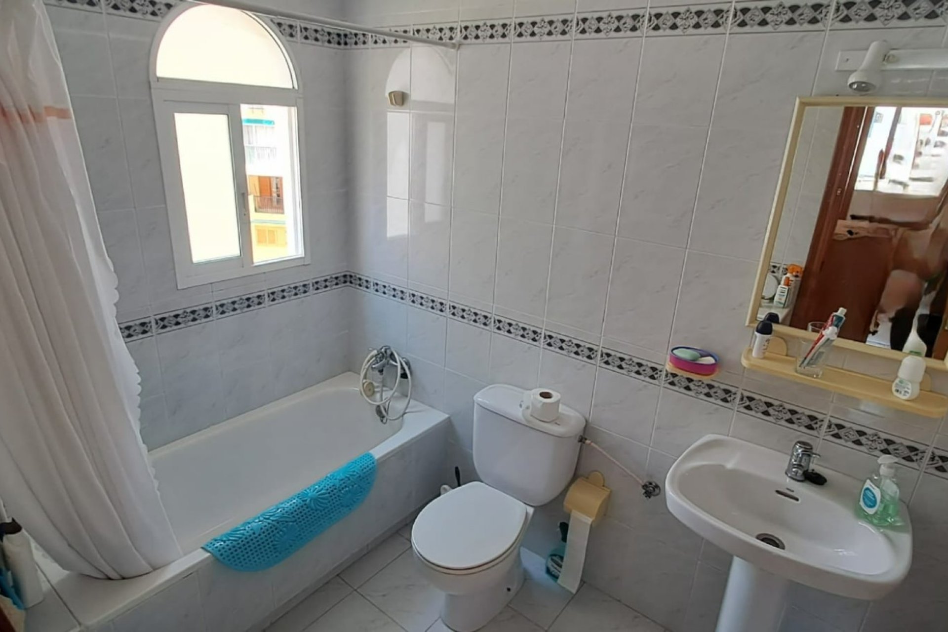 Odsprzedaż - Apartament - Torrevieja - La Mata