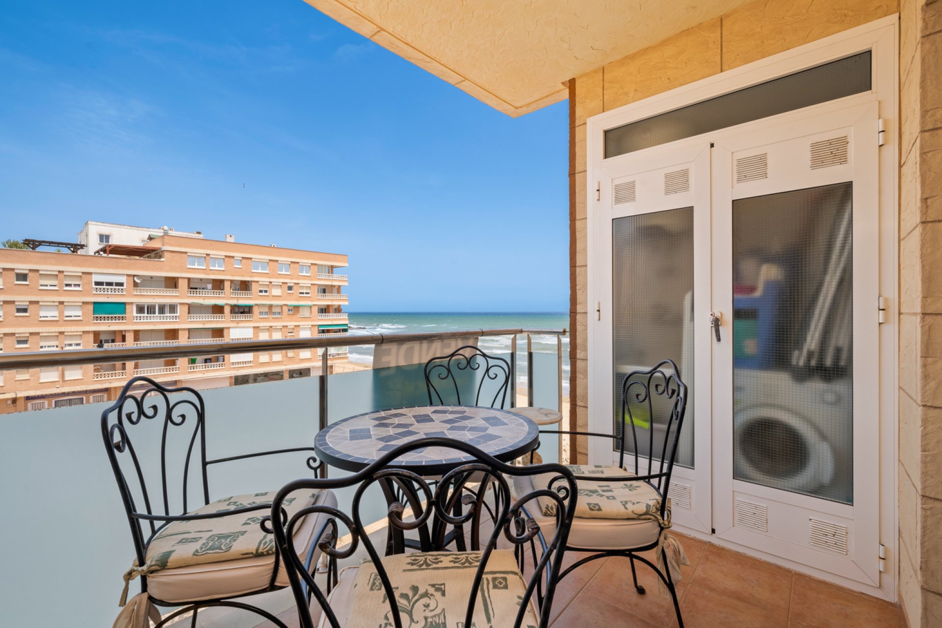 Odsprzedaż - Apartament - Torrevieja - La Mata