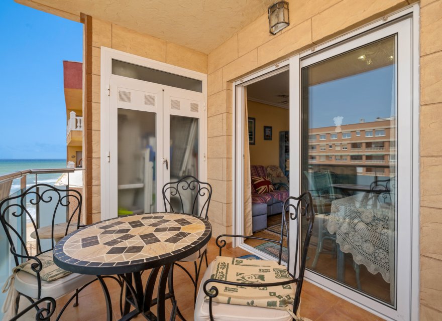 Odsprzedaż - Apartament - Torrevieja - La Mata