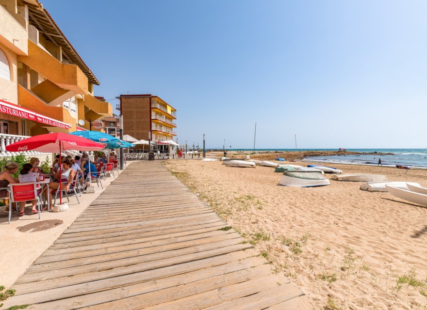 Odsprzedaż - Apartament - Torrevieja - La Mata