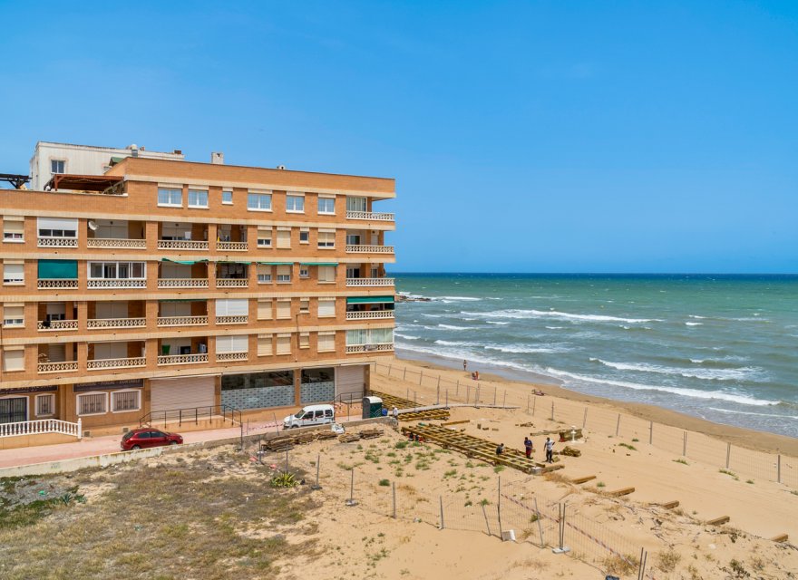 Odsprzedaż - Apartament - Torrevieja - La Mata