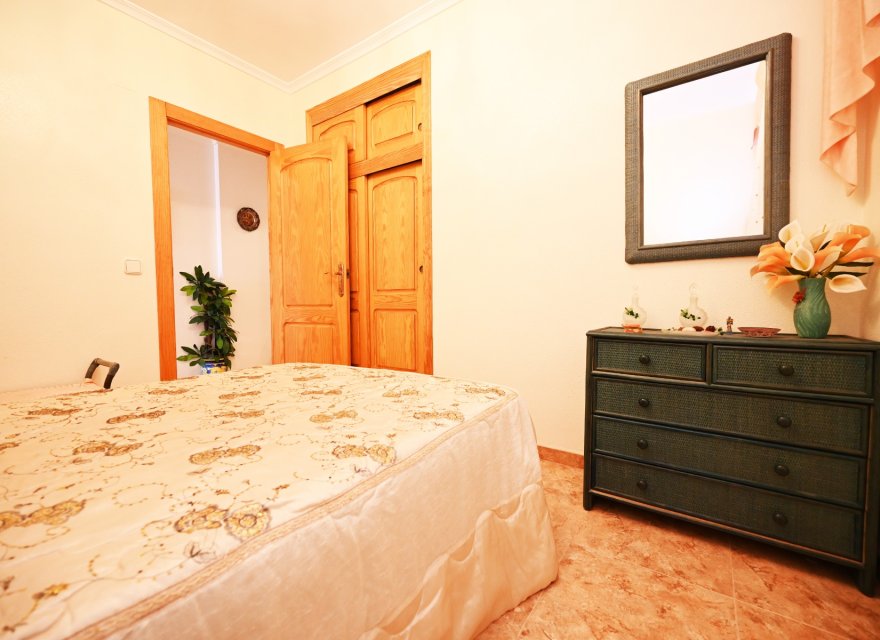 Odsprzedaż - Apartament - Torrevieja - La Mata