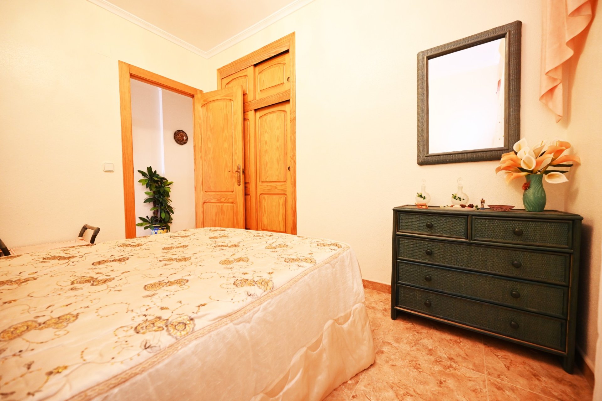 Odsprzedaż - Apartament - Torrevieja - La Mata