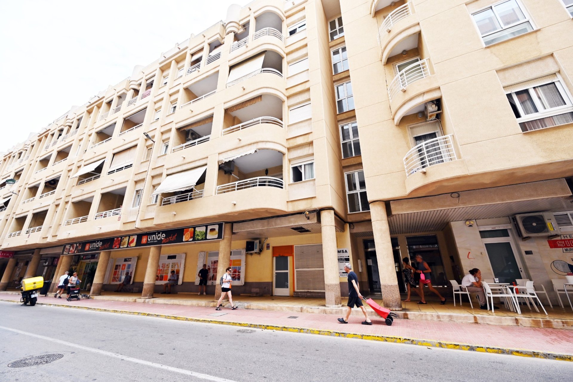 Odsprzedaż - Apartament - Torrevieja - La Mata