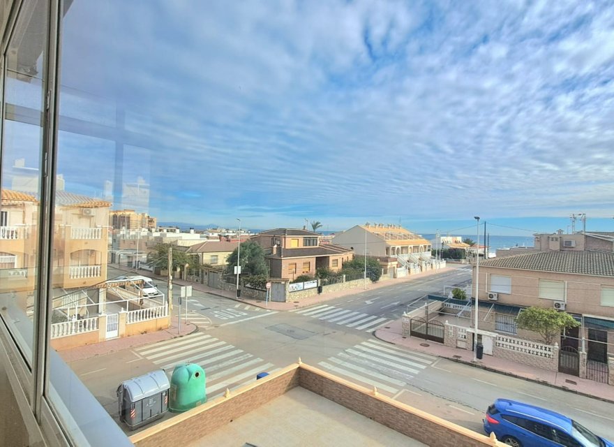 Odsprzedaż - Apartament - Torrevieja - La Mata