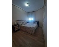 Odsprzedaż - Apartament - Torrevieja - La Mata