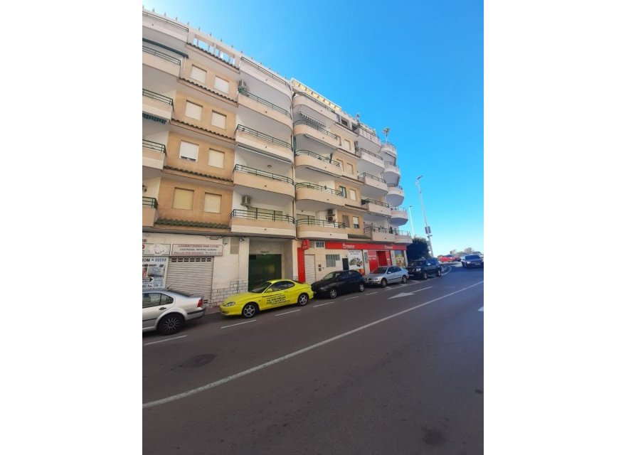 Odsprzedaż - Apartament - Torrevieja - La Mata