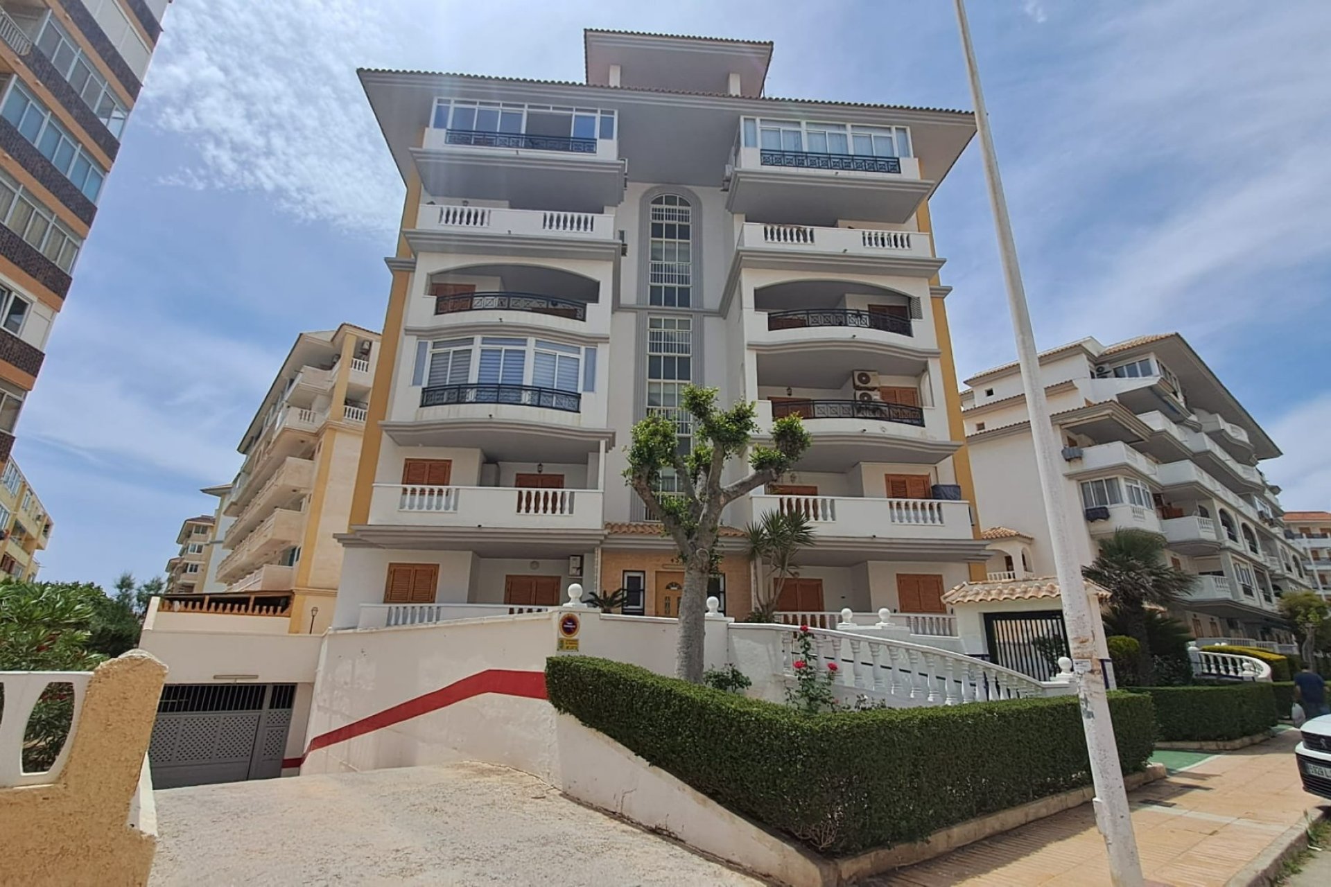 Odsprzedaż - Apartament - Torrevieja - La Mata