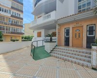 Odsprzedaż - Apartament - Torrevieja - La Mata