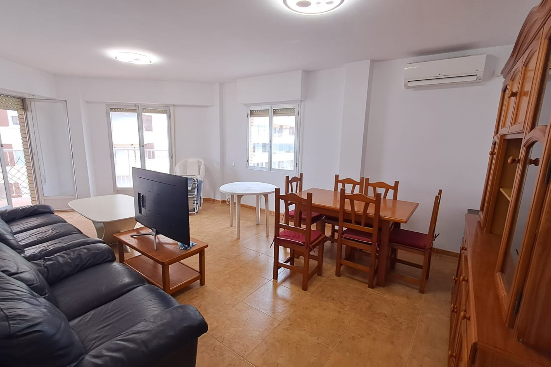 Odsprzedaż - Apartament - Torrevieja - La Mata