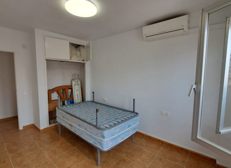 Odsprzedaż - Apartament - Torrevieja - La Mata